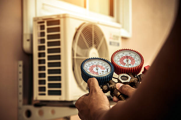 Professional Hvac technician working in Carmel Valley, CA